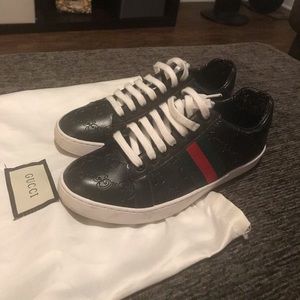Gucci GG Signature Ace Leather Sneaker
